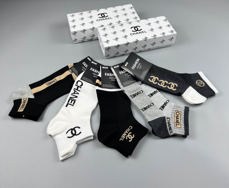 Chanel socks  (8)