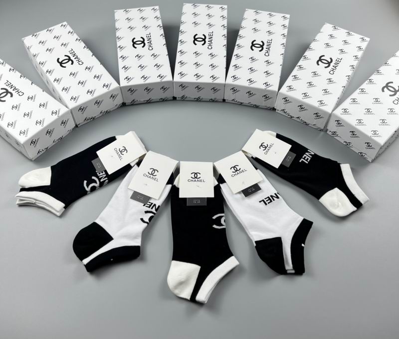 Chanel socks  (8)