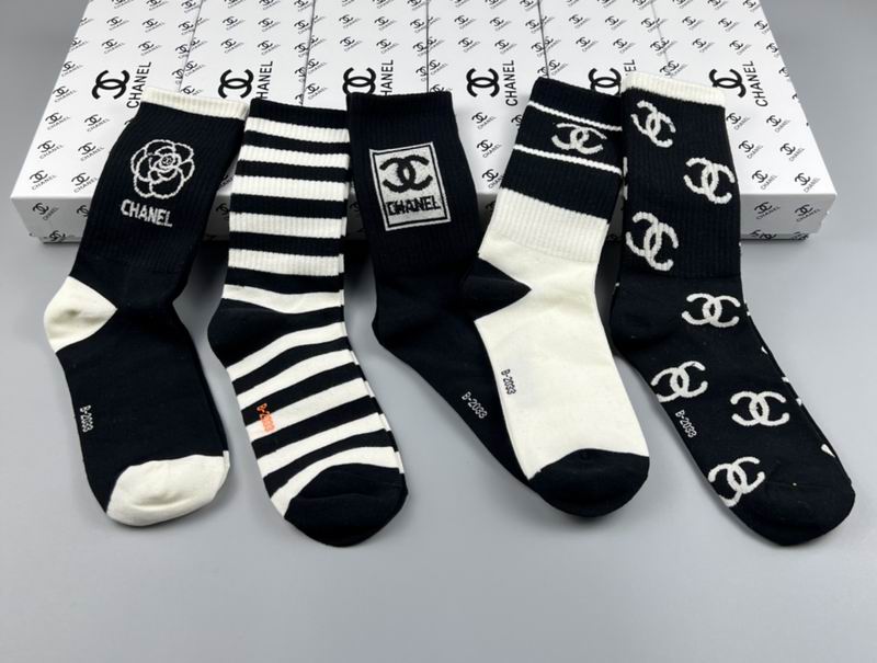 Chanel socks  (8)