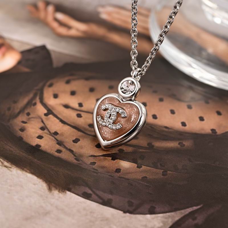 Chanel suits 05yxh02 (3)