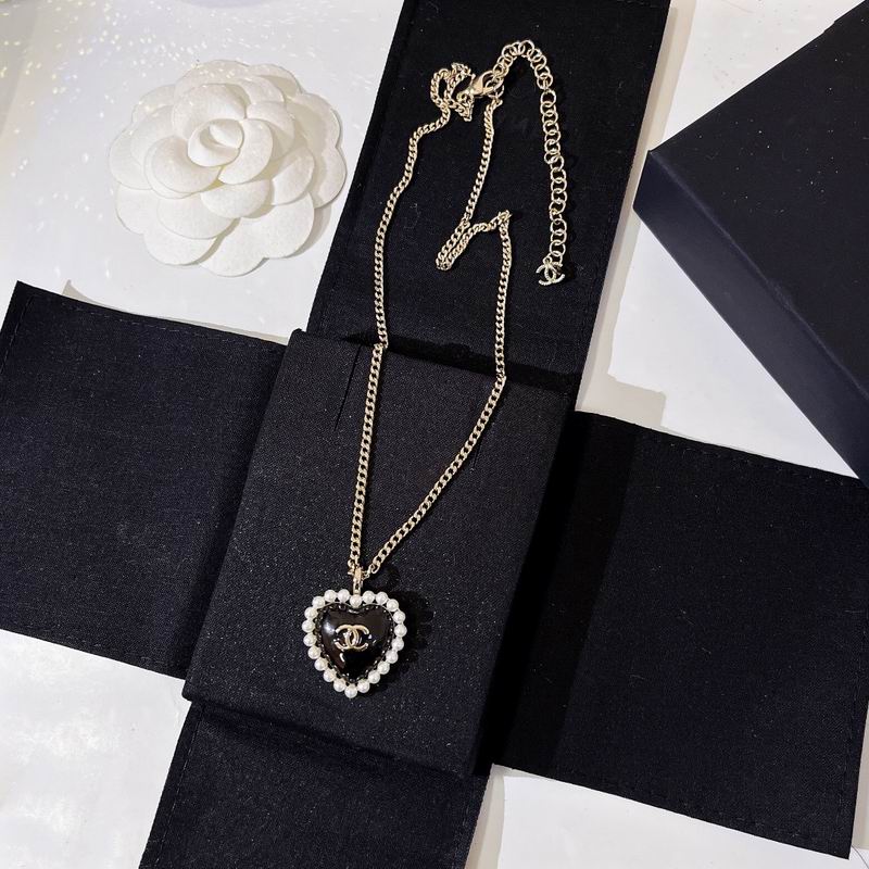 Chanel suits 06yxh04 (1)