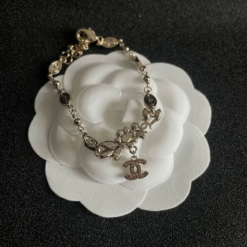 Chanel suits 07yxh01 (8)