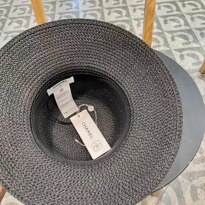 Chanel top hat (1042)