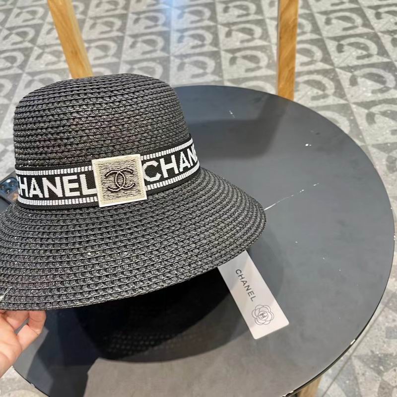 Chanel top hat (1044)