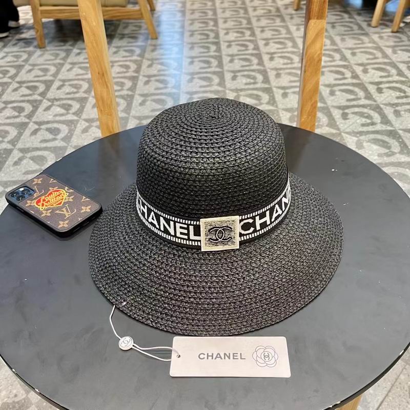 Chanel top hat (1050)