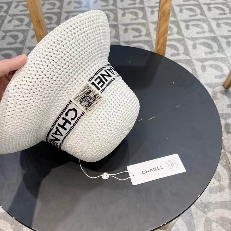 Chanel top hat (1052)