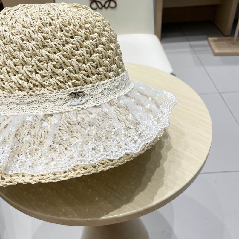 Chanel top hat (1084)