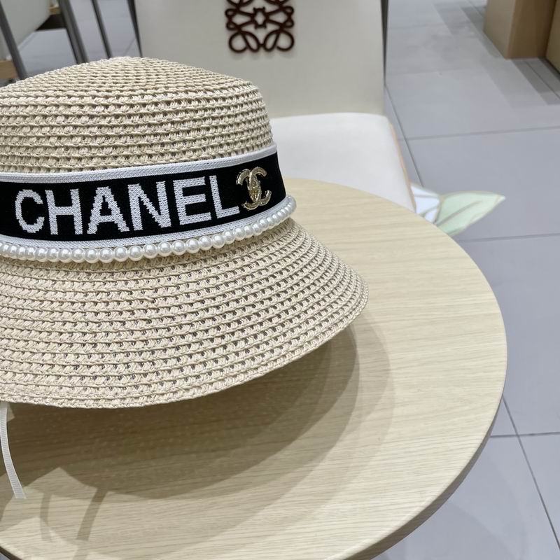 Chanel top hat (250)
