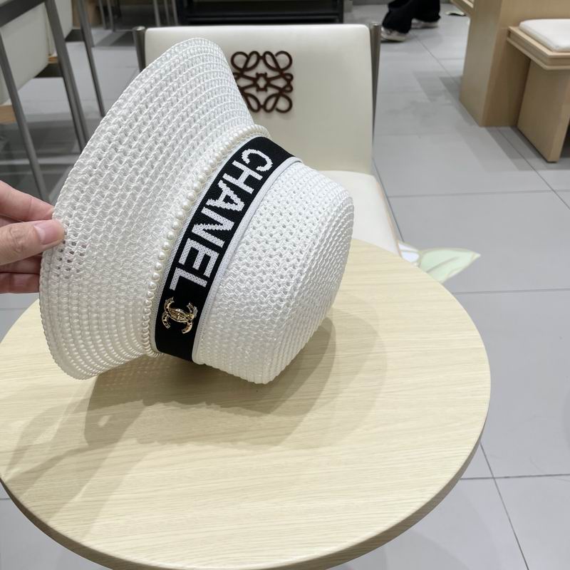 Chanel top hat (256)