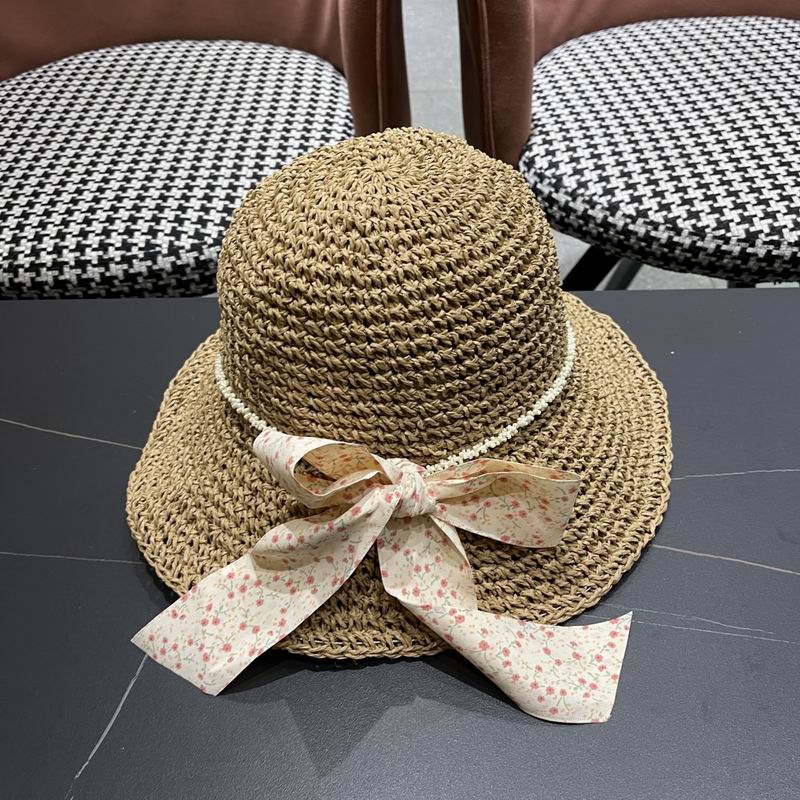 Chanel top hat (299)