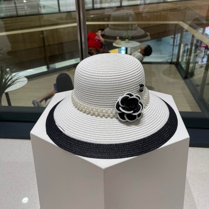 Chanel top hat (375)