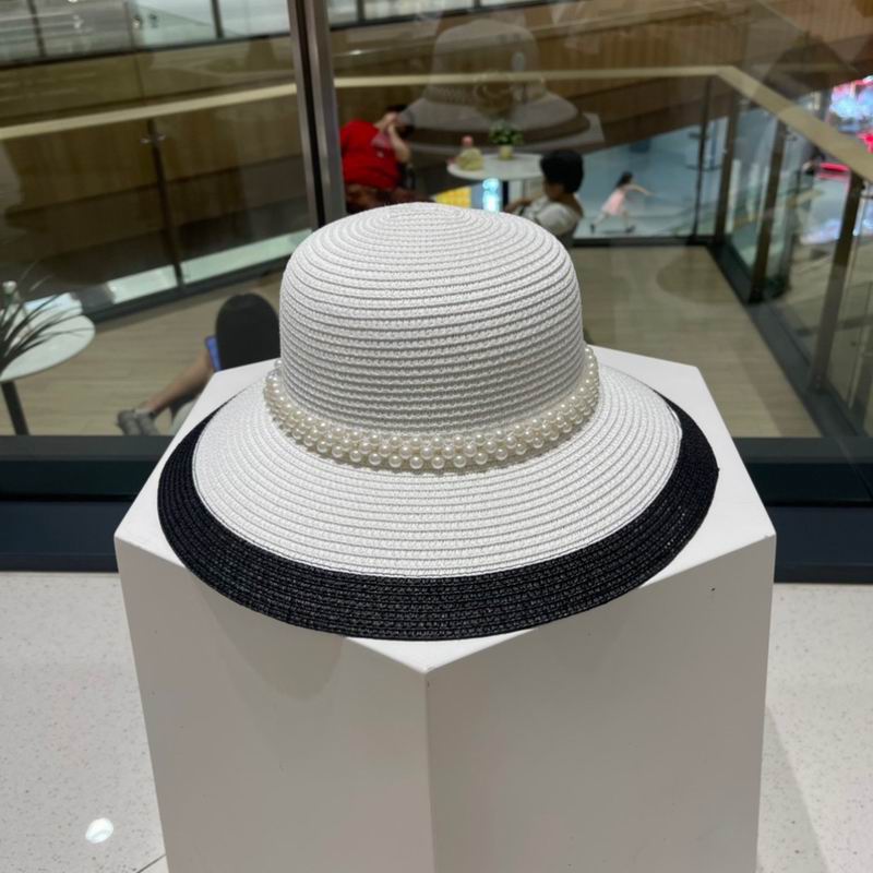 Chanel top hat (380)