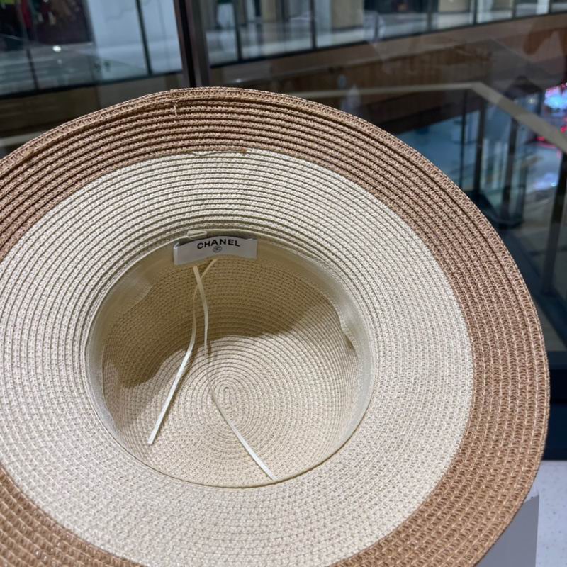 Chanel top hat (392)