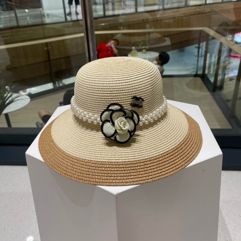 Chanel top hat (399)