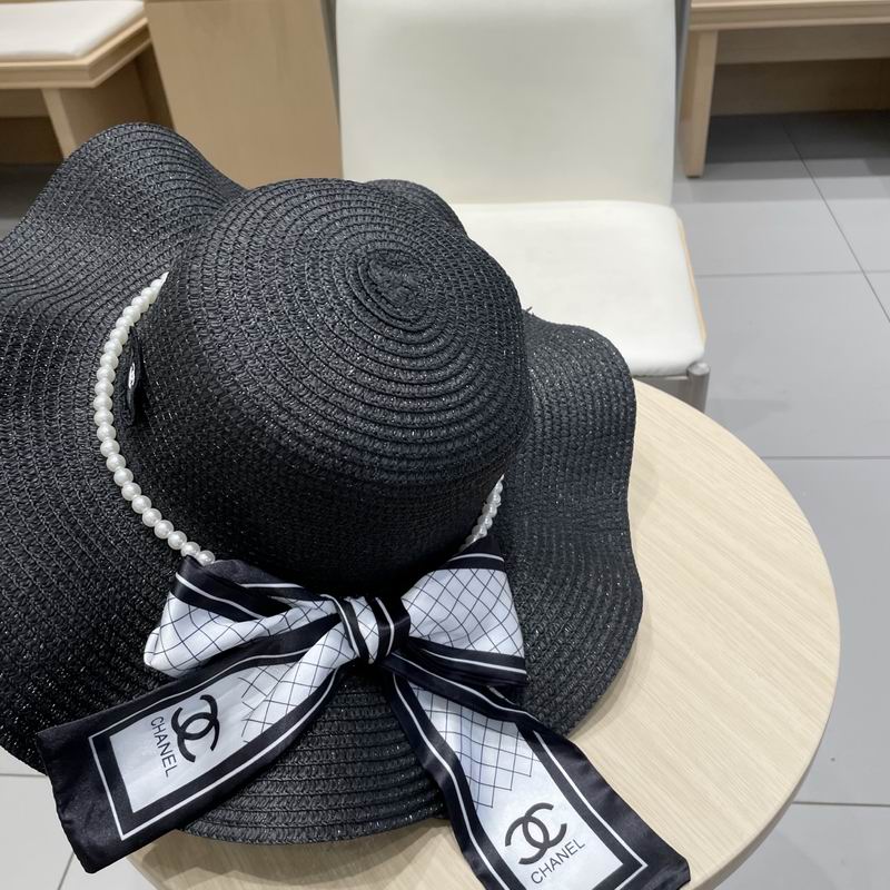 Chanel top hat (451)