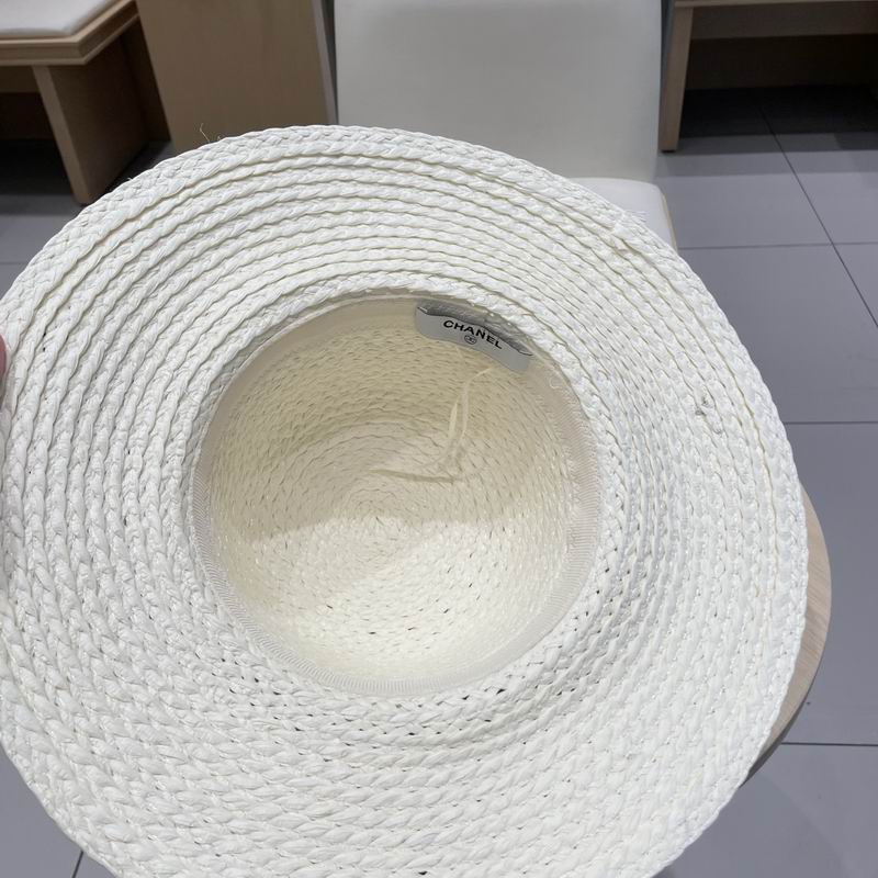 Chanel top hat (502)