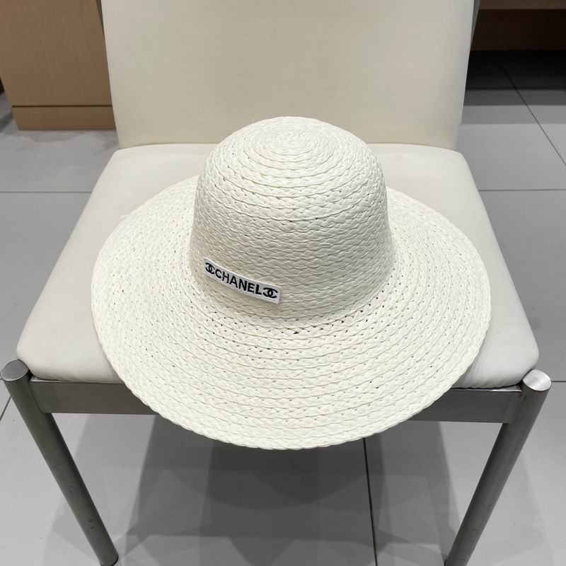 Chanel top hat (504)