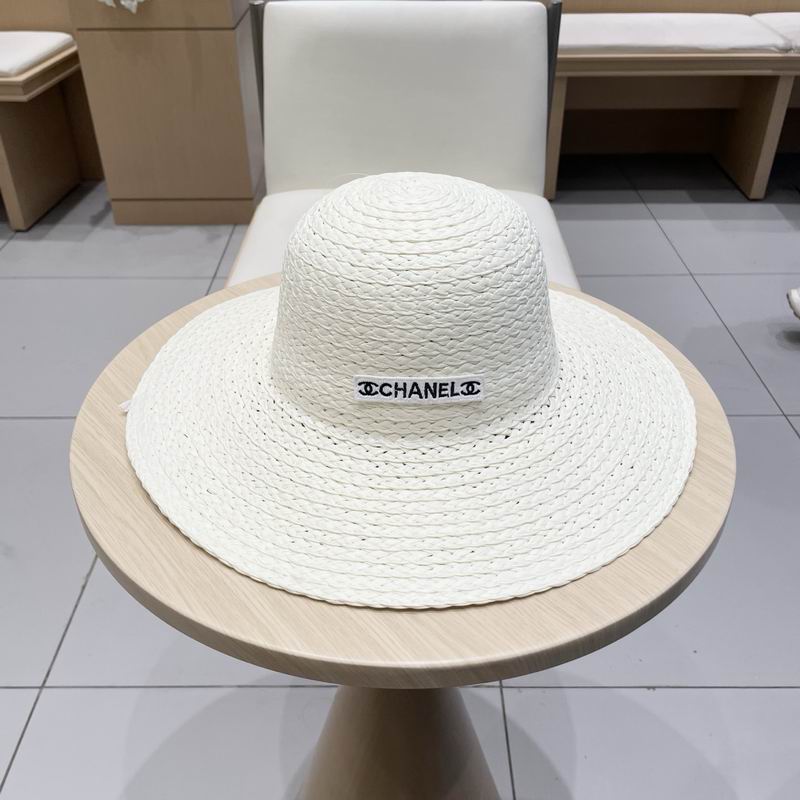 Chanel top hat (510)