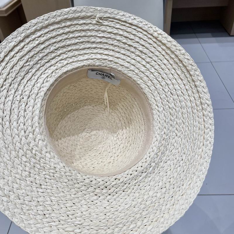 Chanel top hat (512)