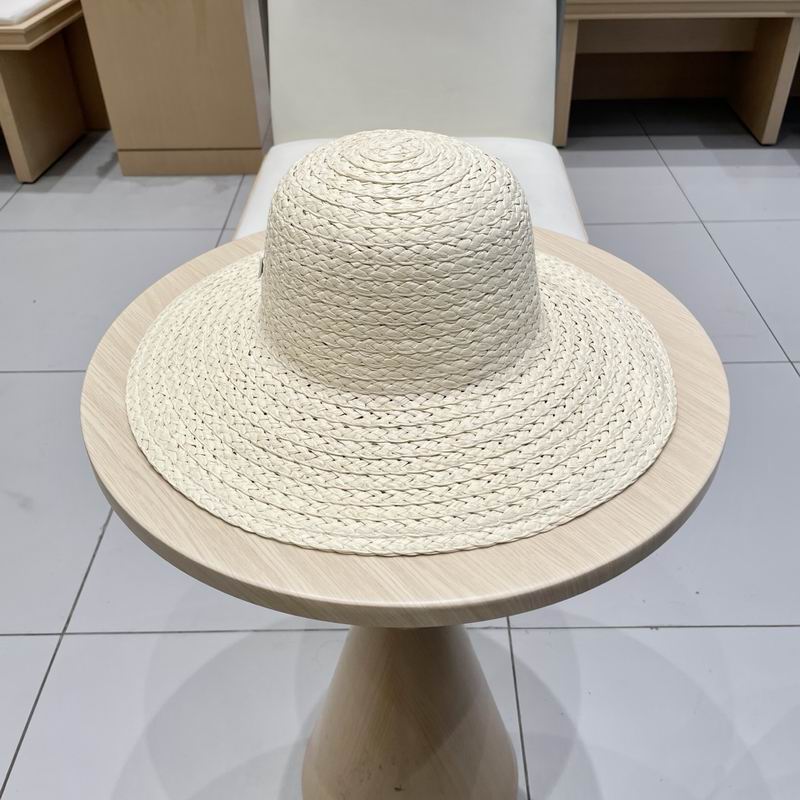 Chanel top hat (518)