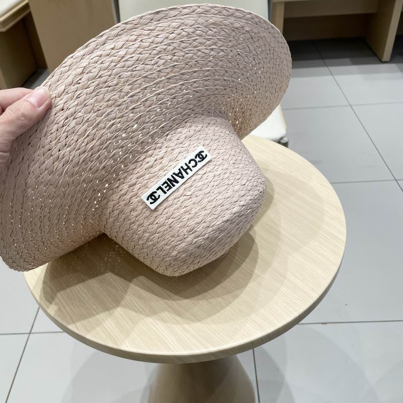 Chanel top hat (525)