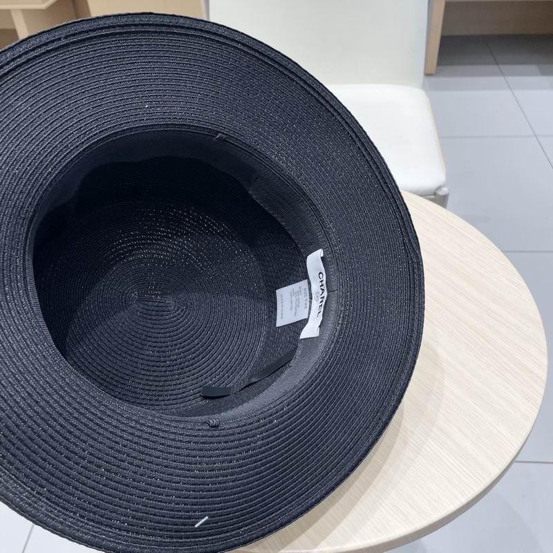 Chanel top hat (547)