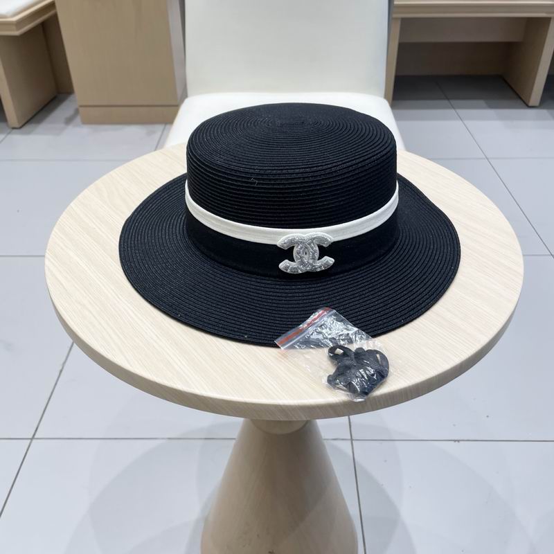 Chanel top hat (555)