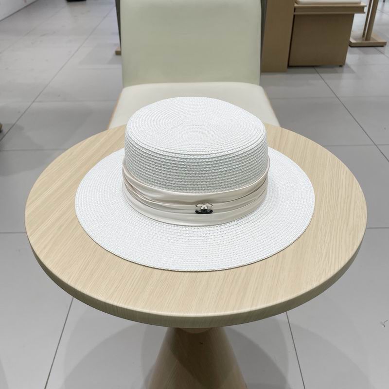 Chanel top hat (582)