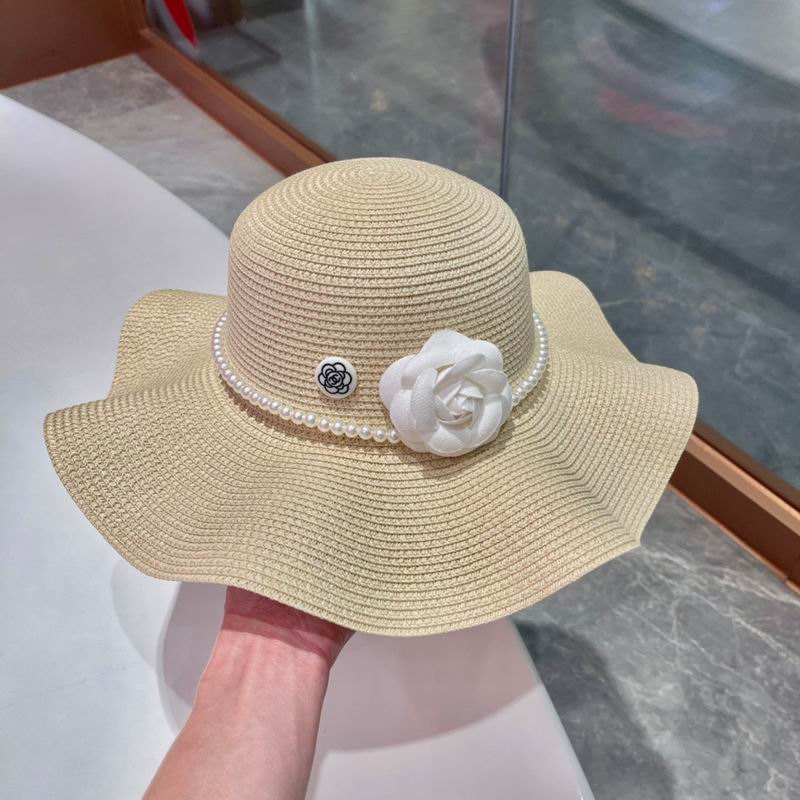 Chanel top hat (706)