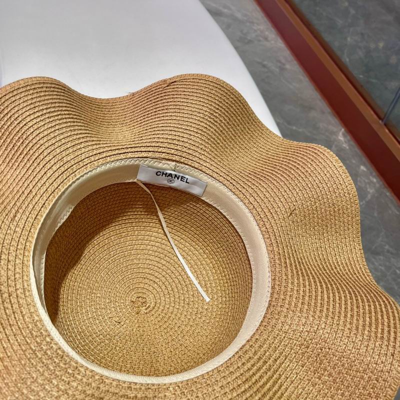 Chanel top hat (713)