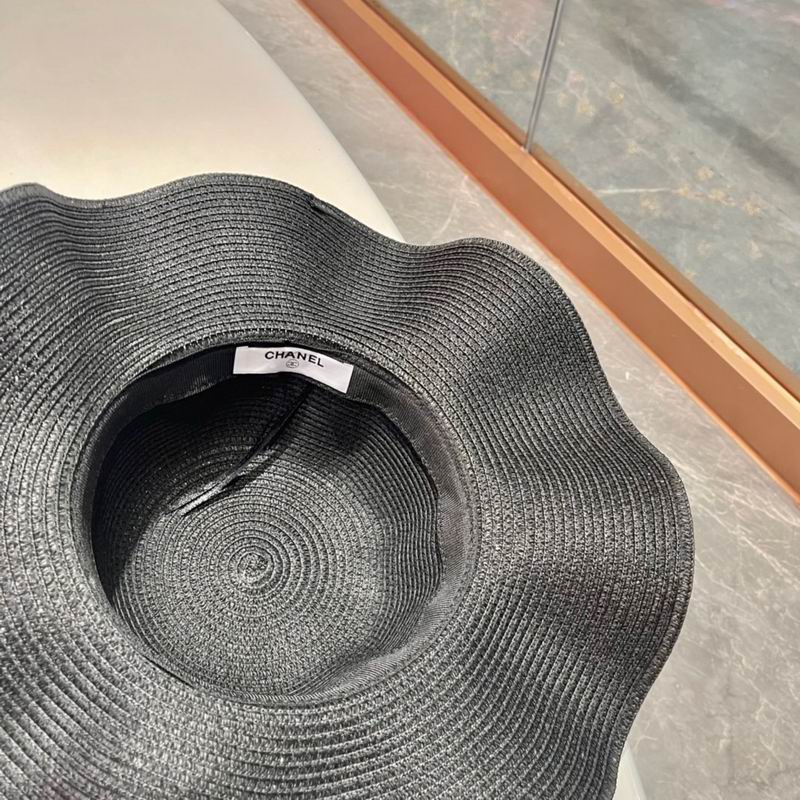 Chanel top hat (720)