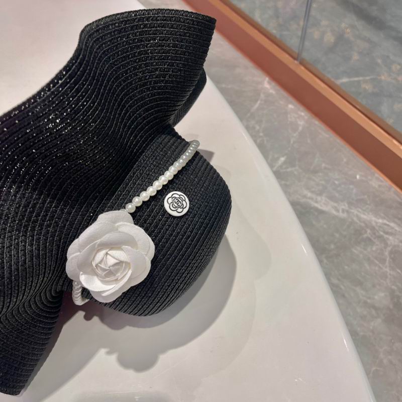 Chanel top hat (722)