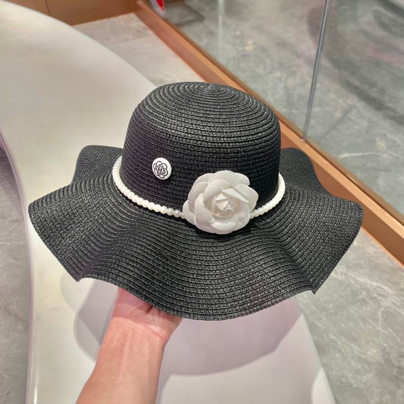 Chanel top hat (723)