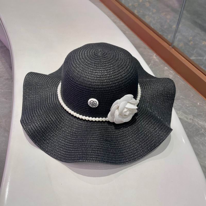 Chanel top hat (727)