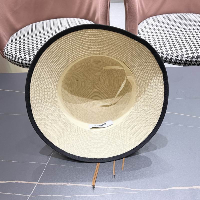 Chanel top hat (729)