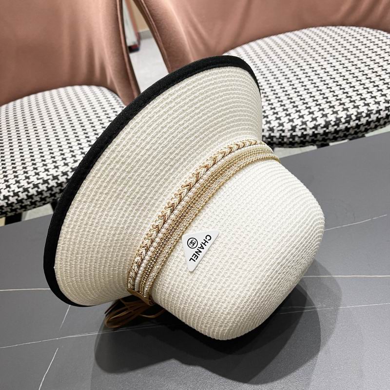 Chanel top hat (740)