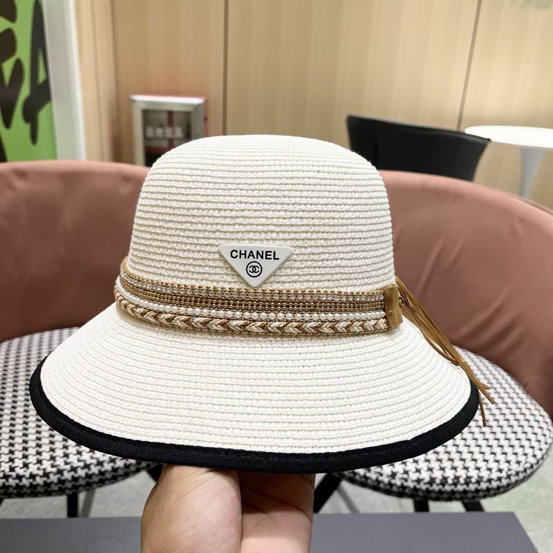 Chanel top hat (742)