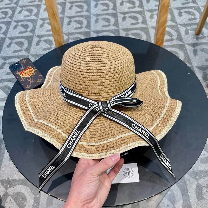 Chanel top hat (814)