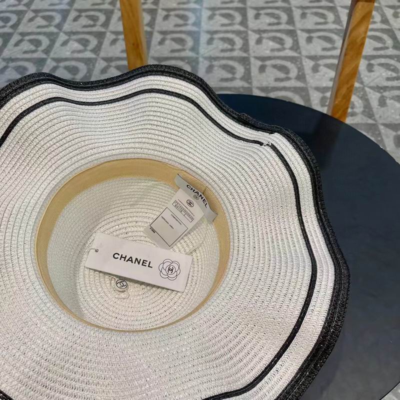 Chanel top hat (822)