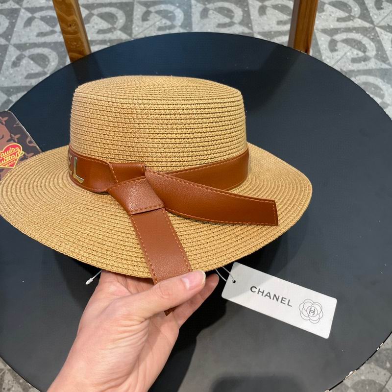 Chanel top hat (890)