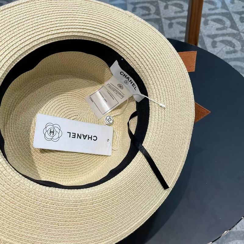 Chanel top hat (892)