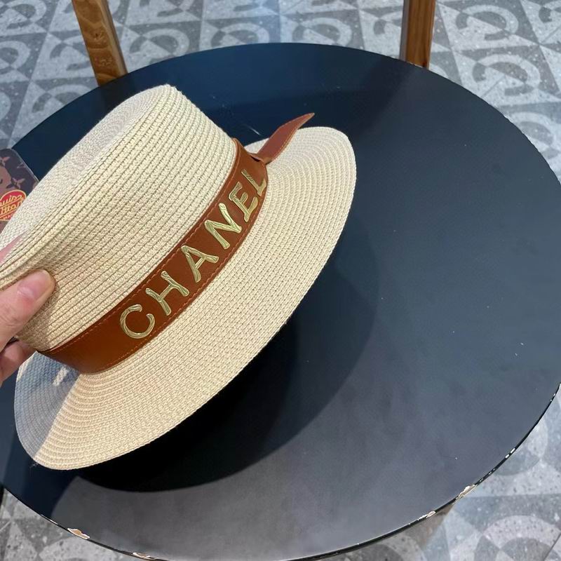 Chanel top hat (893)