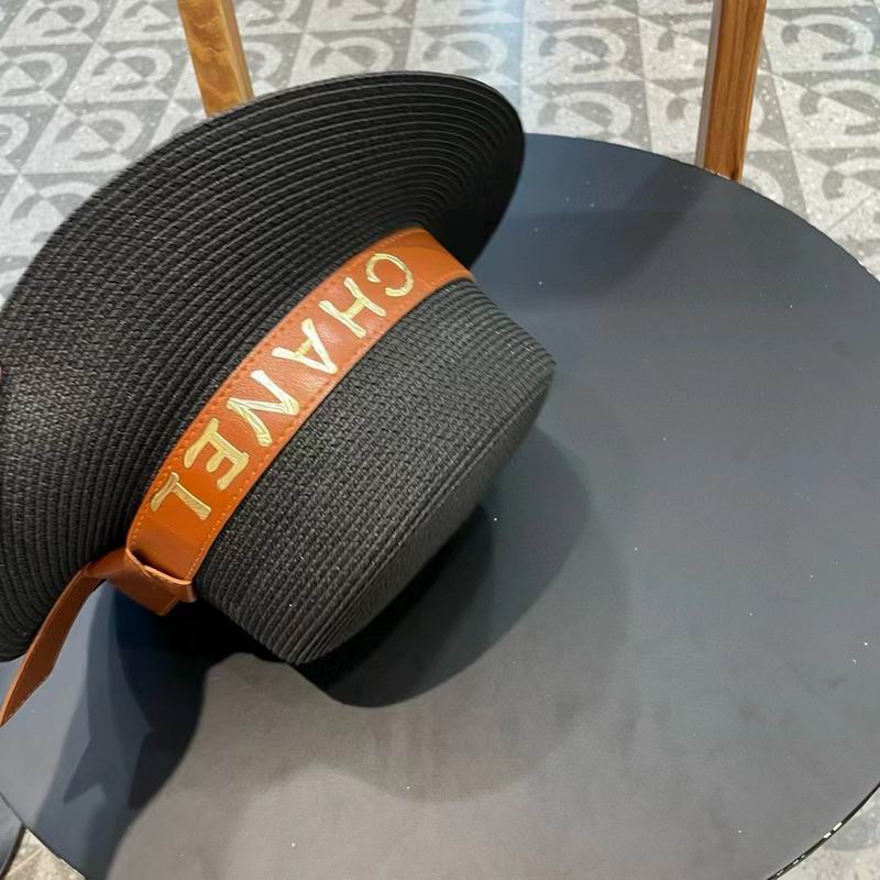 Chanel top hat (904)