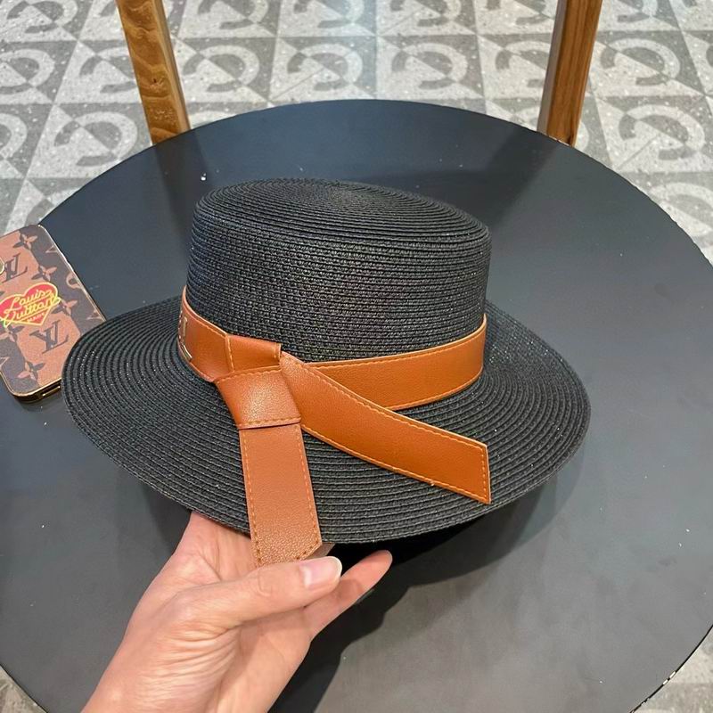Chanel top hat (908)