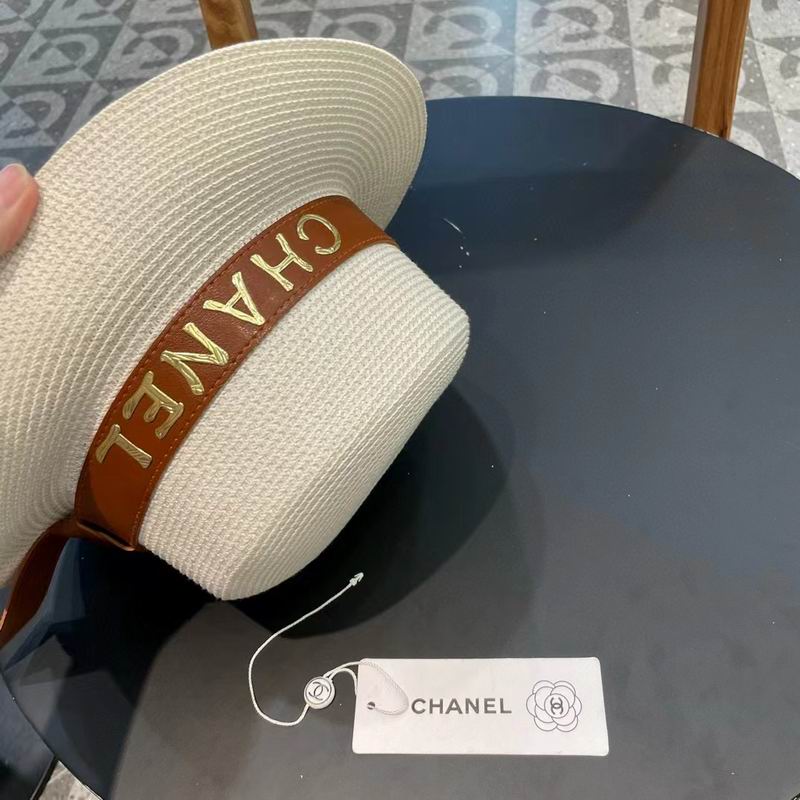 Chanel top hat (913)