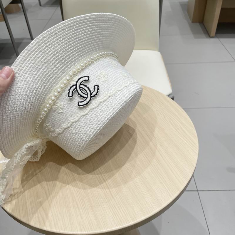 Chanel top hat (921)