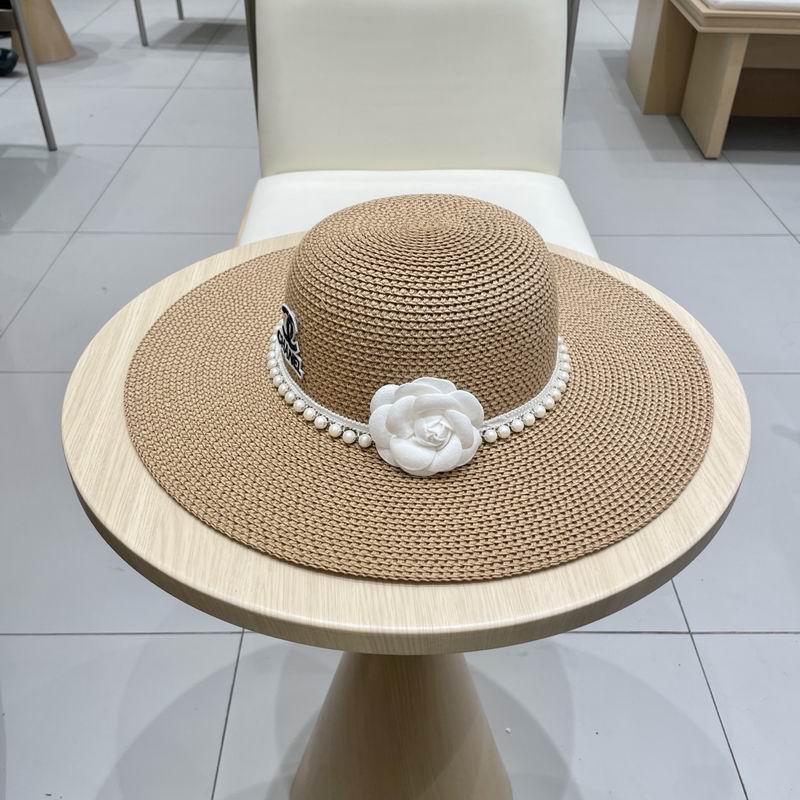 Chanel top hat (943)