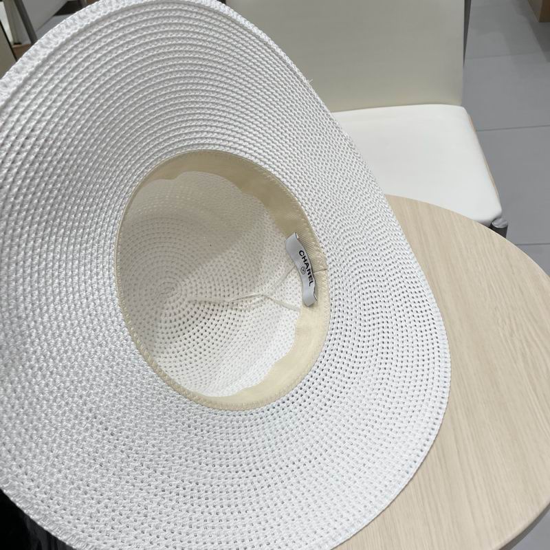 Chanel top hat (945)