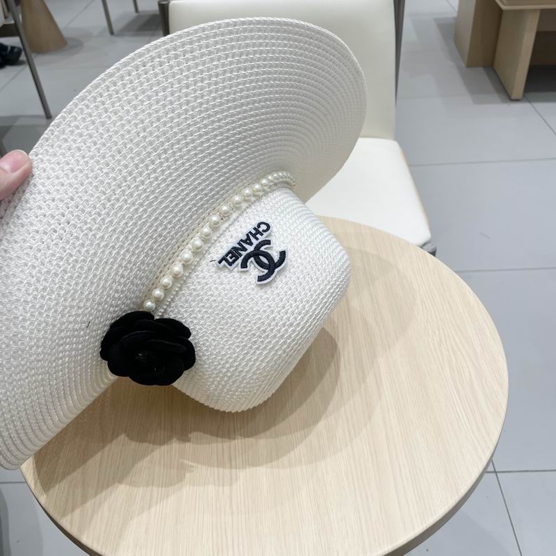 Chanel top hat (948)