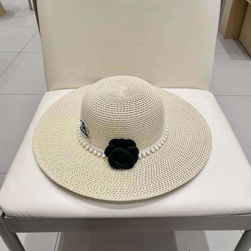 Chanel top hat (955)